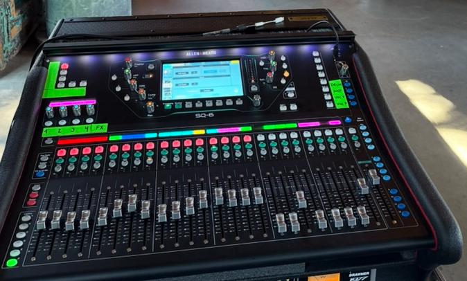 Allen & Heath SQ-6 + SQ All Add-Ons Bundle (V1.6), Muziek en Instrumenten, Mengpanelen, Gebruikt, 20 kanalen of meer, Microfooningang