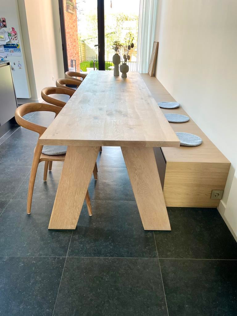 Vol eiken eettafel maatwerk als nieuw, Ophalen, Eikenhout, 200 cm of meer, Zo goed als nieuw