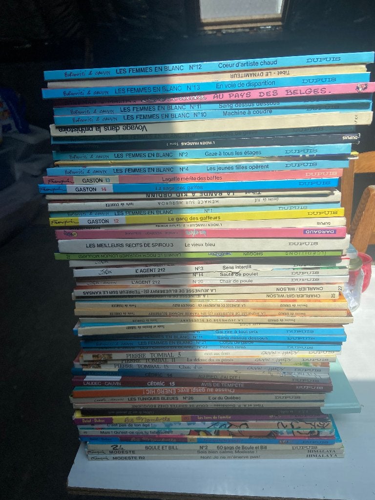 Lot de 54 BD diverses, Plusieurs BD, Enlèvement, Utilisé