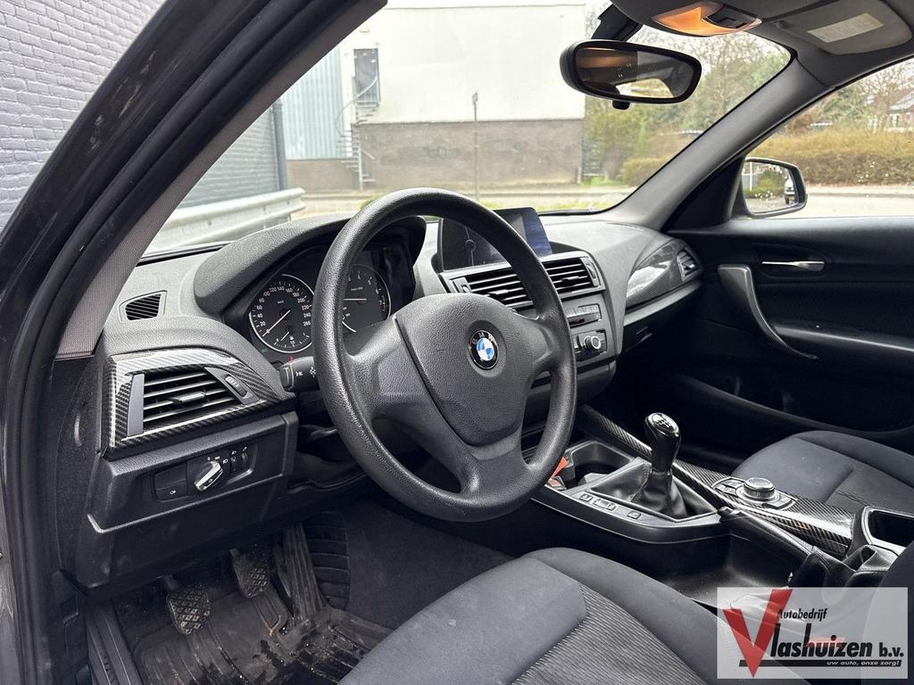 BMW 114 1-serie 114i EDE | 5 Drs | Navi | Airco | Cruise | P, Auto's, Start-stop-systeem, 1 Reeks, 129 g/km, Zilver of Grijs