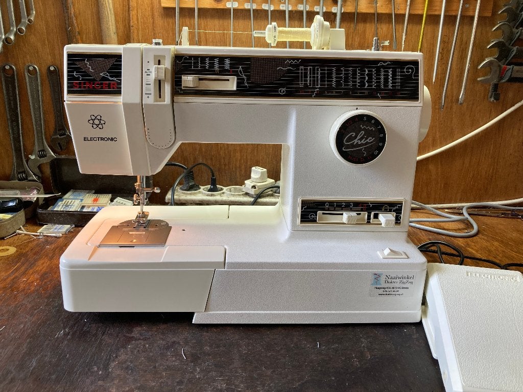 Singer 4662 "Chic" naaimachine, Ophalen of Verzenden, Zo goed als nieuw, Naaimachine, Singer