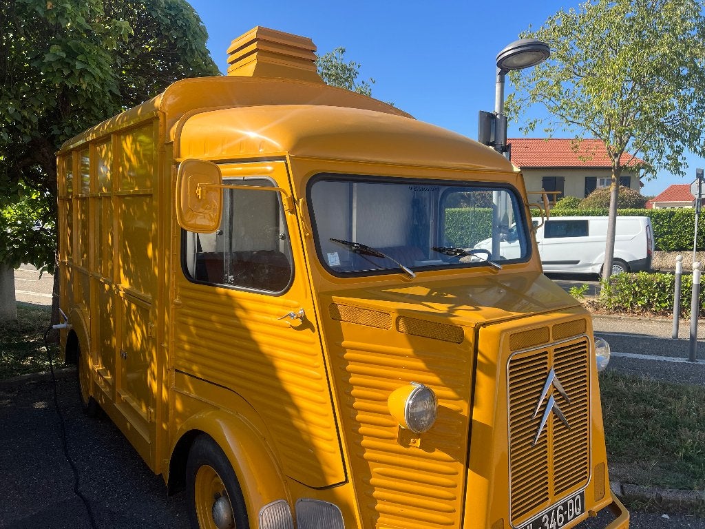 Food truck HY, Ophalen
