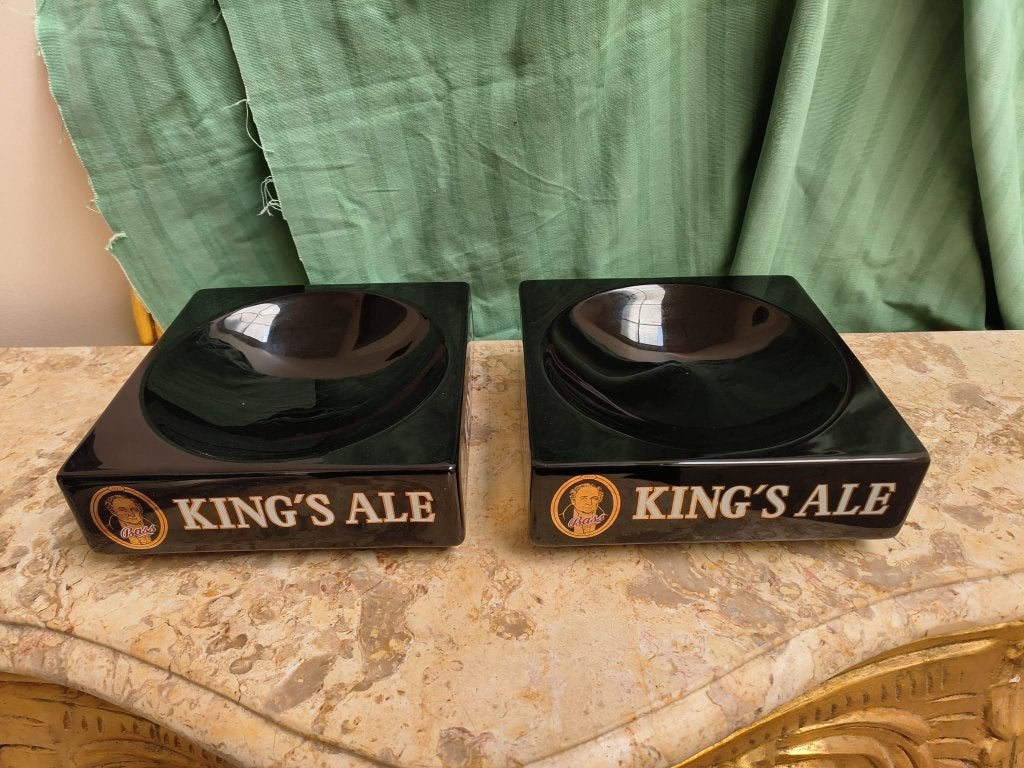 2 Grote keramische pubasbakken van King's Ale, Enlèvement ou Envoi, Comme neuf, Autres types, Autres marques