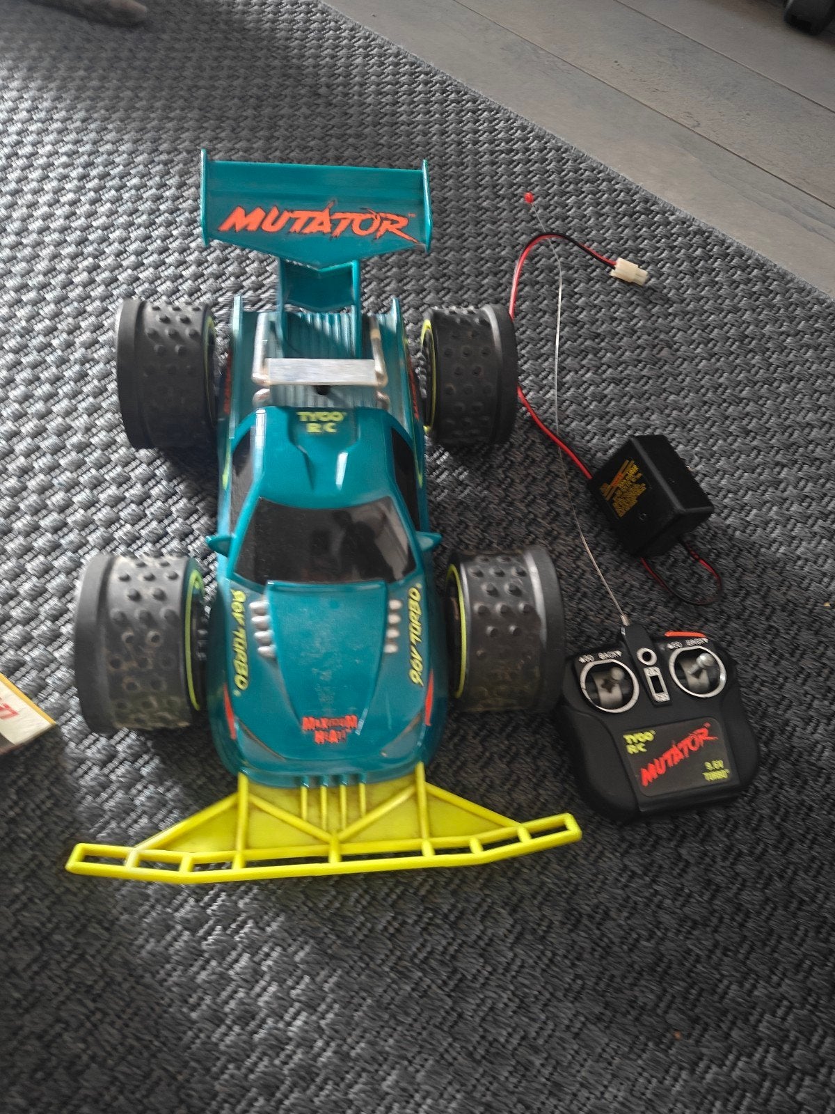 Tyco R/C mutator, Hobby & Loisirs créatifs, Modélisme | Radiocommandé & Téléguidé | Voitures, Enlèvement ou Envoi