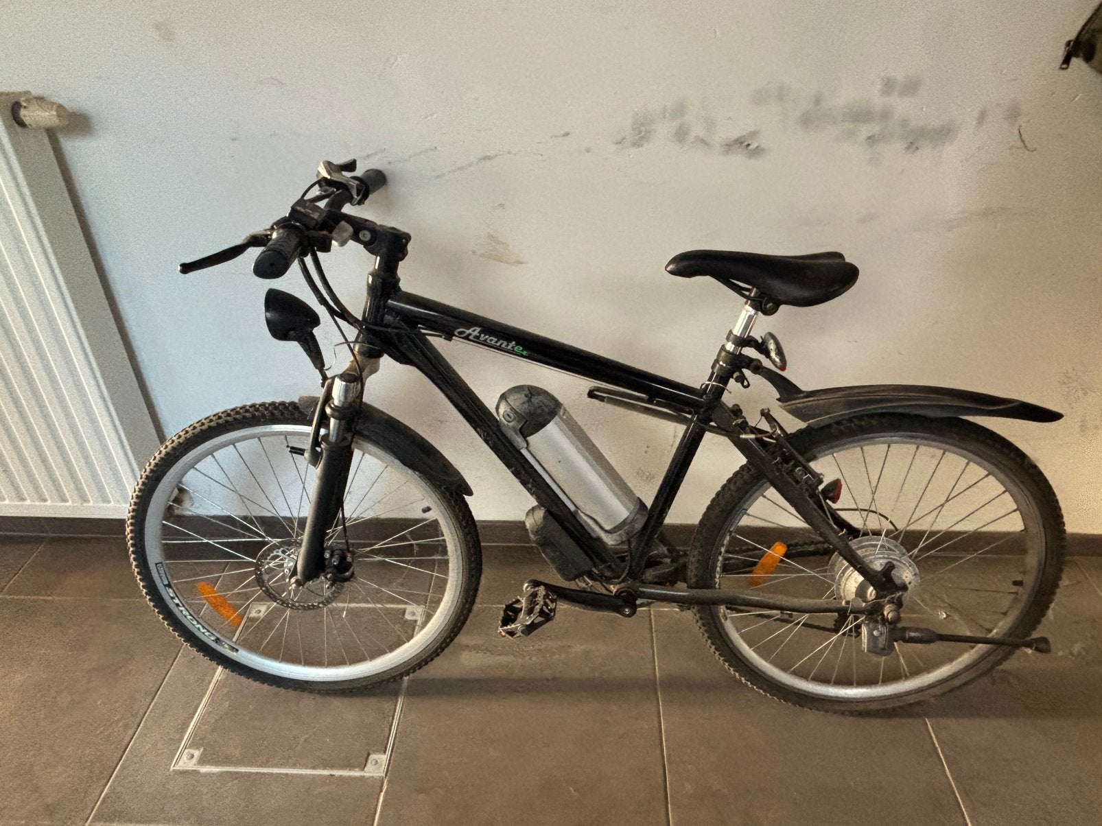 Elektische mouintainbike, Fietsen en Brommers, Ophalen, Gebruikt