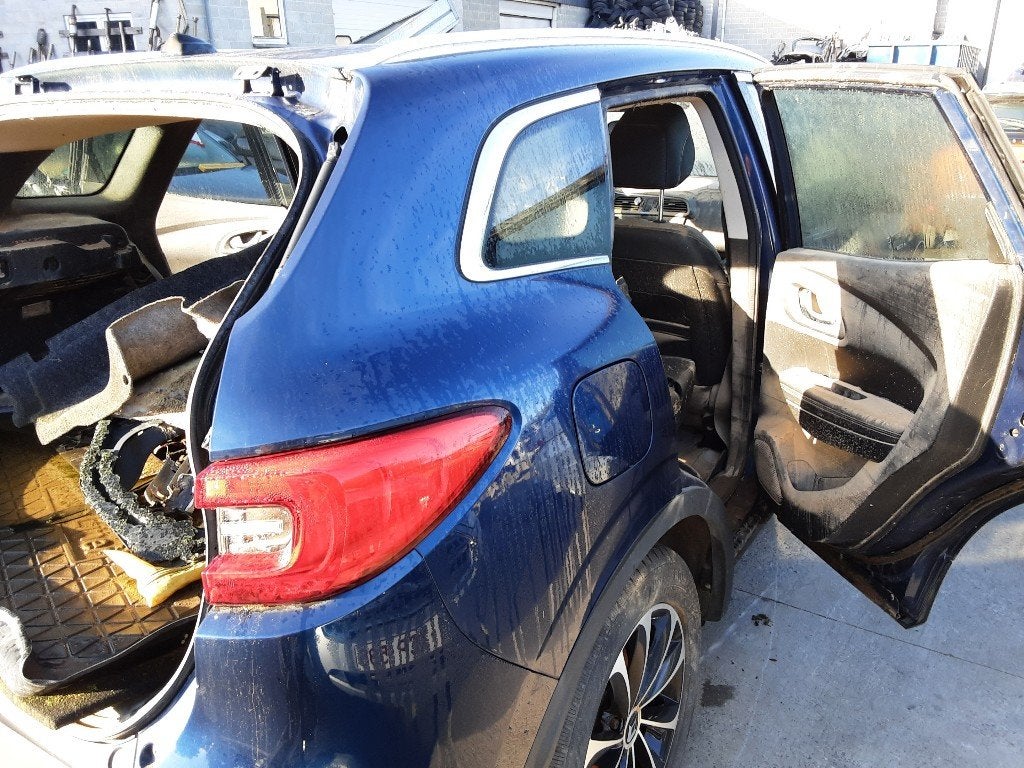 SPATBORD RECHTS ACHTER Renault Kadjar (RFEH) (01-2015/-), Auto-onderdelen, Gebruikt, Achter, Renault, Spatbord
