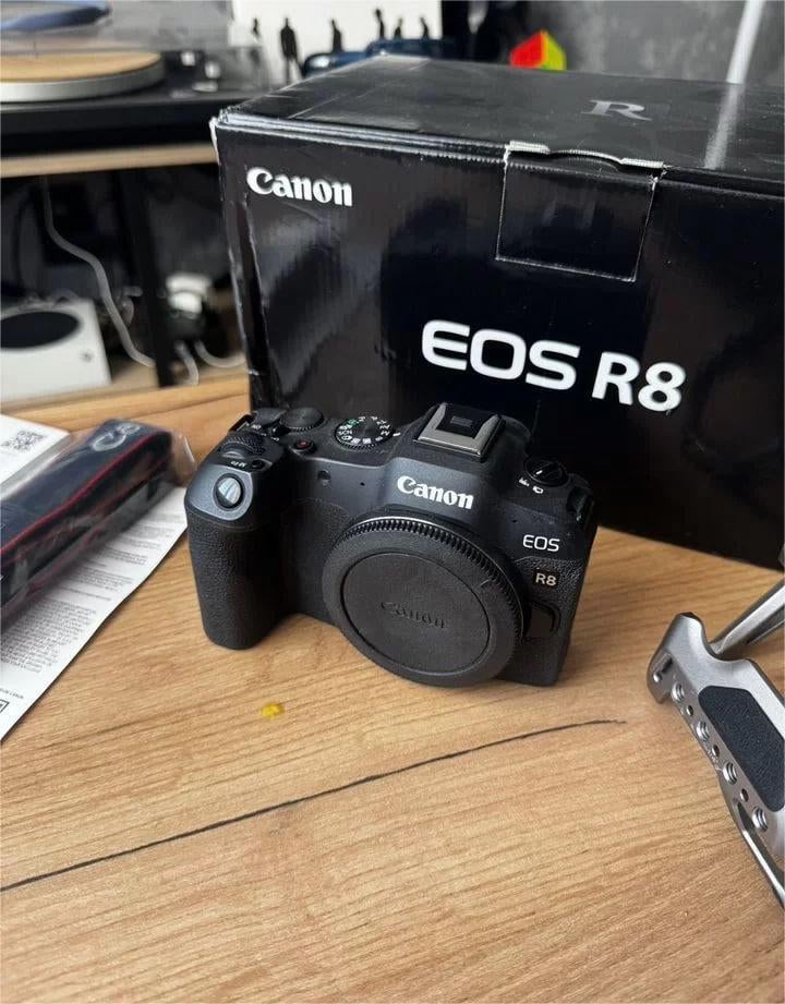 Canon EOS R8, Enlèvement ou Envoi, Canon, Compact, Utilisé