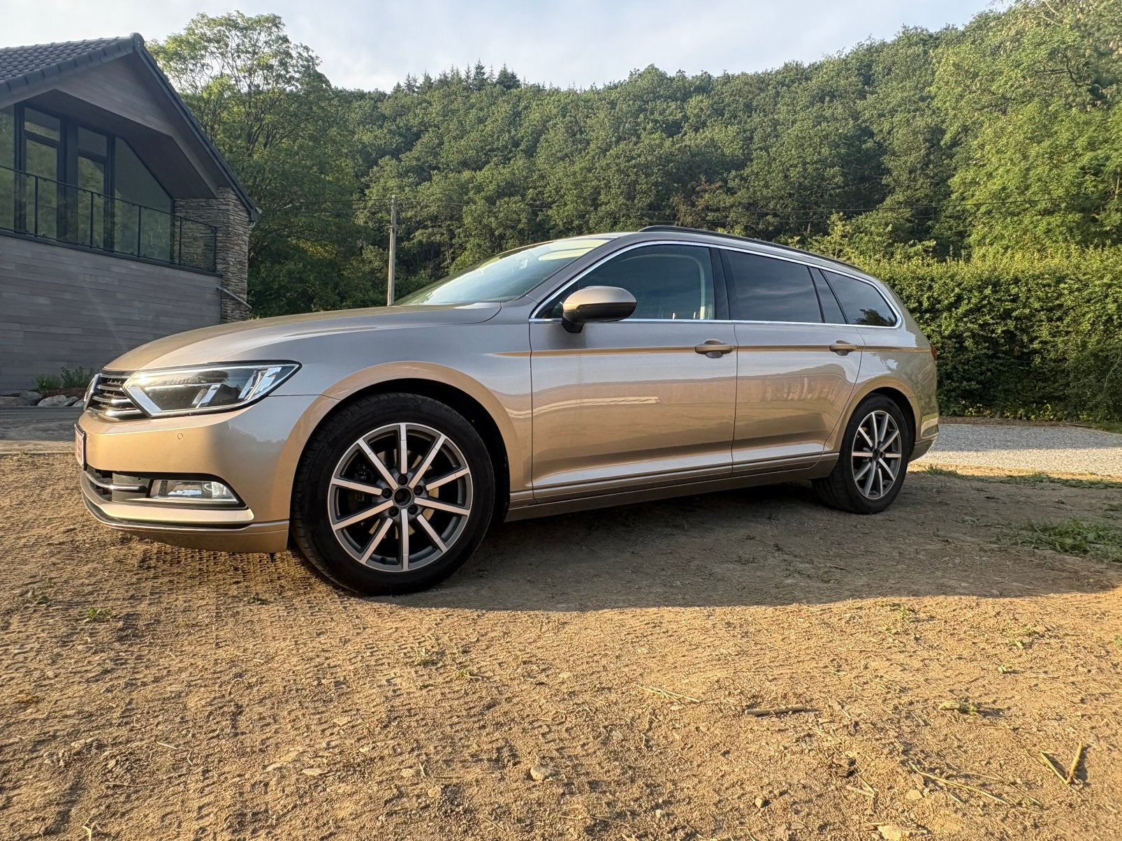 Volswagen Passat highline break, Auto's, Volkswagen, Automaat, Stof, 4 cilinders, Beige