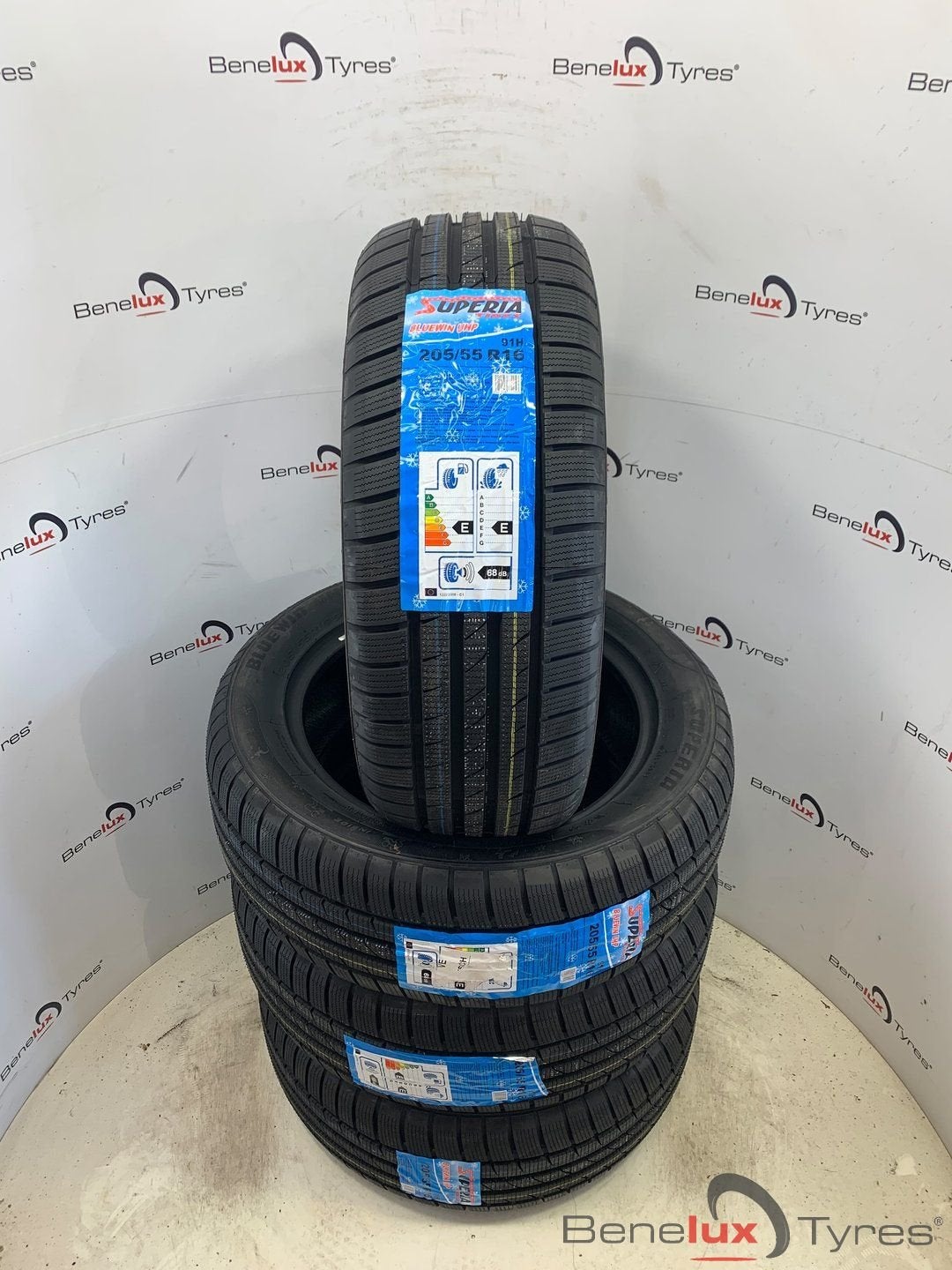 winter NIEUW 205/55R16 Superia 205/55 R16 205/55/16 2055516, Neuf, Pneus hiver, -, 16 pouces