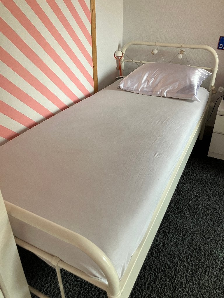 Eenpersoonsbed Boston - 90x200 - Wit + matras + lattenbodem, Ophalen, Gebruikt, 90 cm, Wit