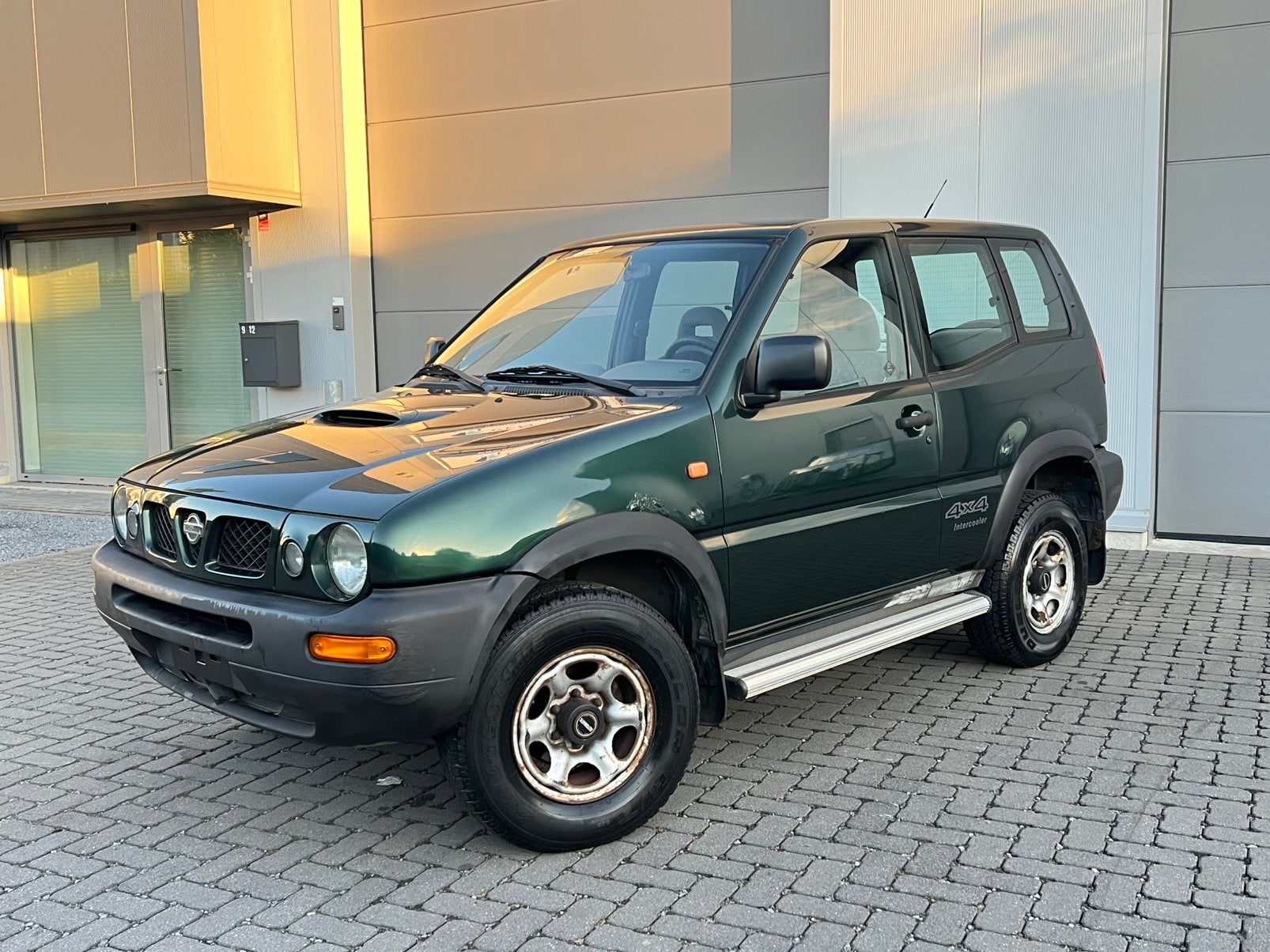 Nissan Terrano 2.7 4X4 — 208 000 km —, Autos, Achat, Entreprise, Boîte manuelle, Diesel