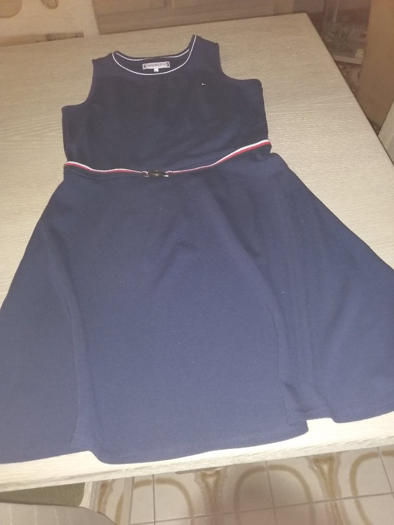 TOMMY HILFIGER mooi kleedje maat 164, Kinderen en Baby's, Meisje, Ophalen of Verzenden, Jurk of Rok, Tommy Hilfiger