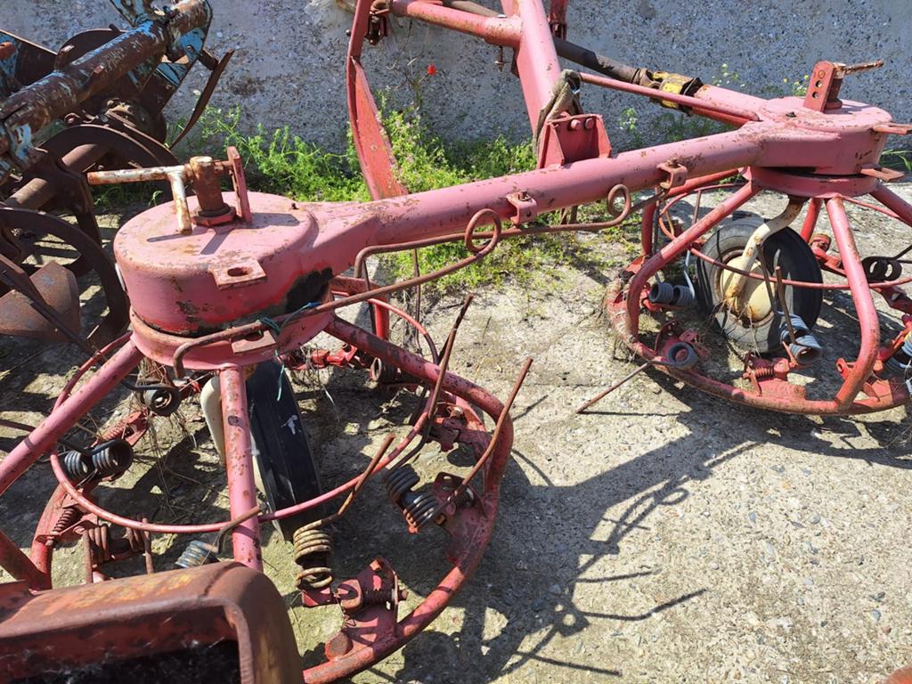 PZ Strella, Articles professionnels, Agriculture | Outils, Enlèvement