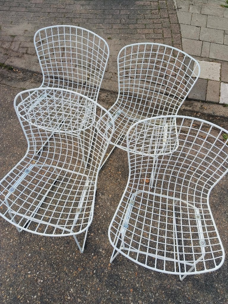 4 retro draadstoelen, Maison & Meubles, Chaises, Enlèvement, Utilisé, Métal, Blanc