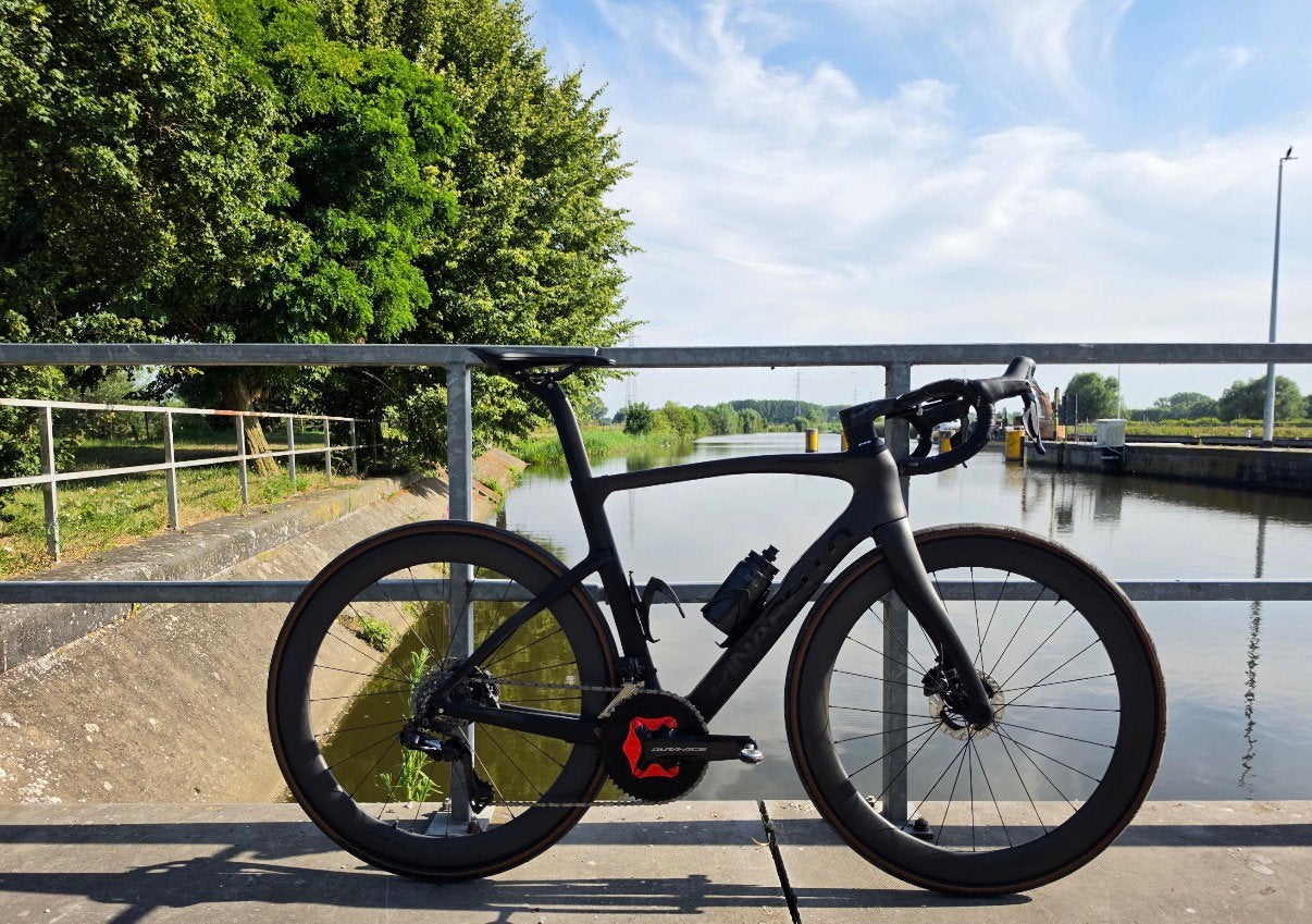 Pinarello F9, Ophalen, Zo goed als nieuw, Carbon