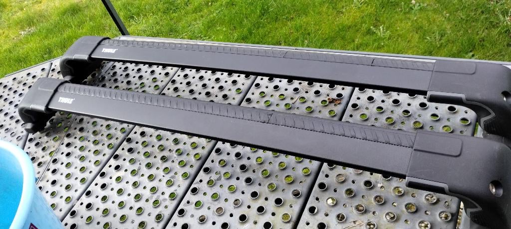 Dakdragers Thule Wingbar Evo, Ophalen, Gebruikt