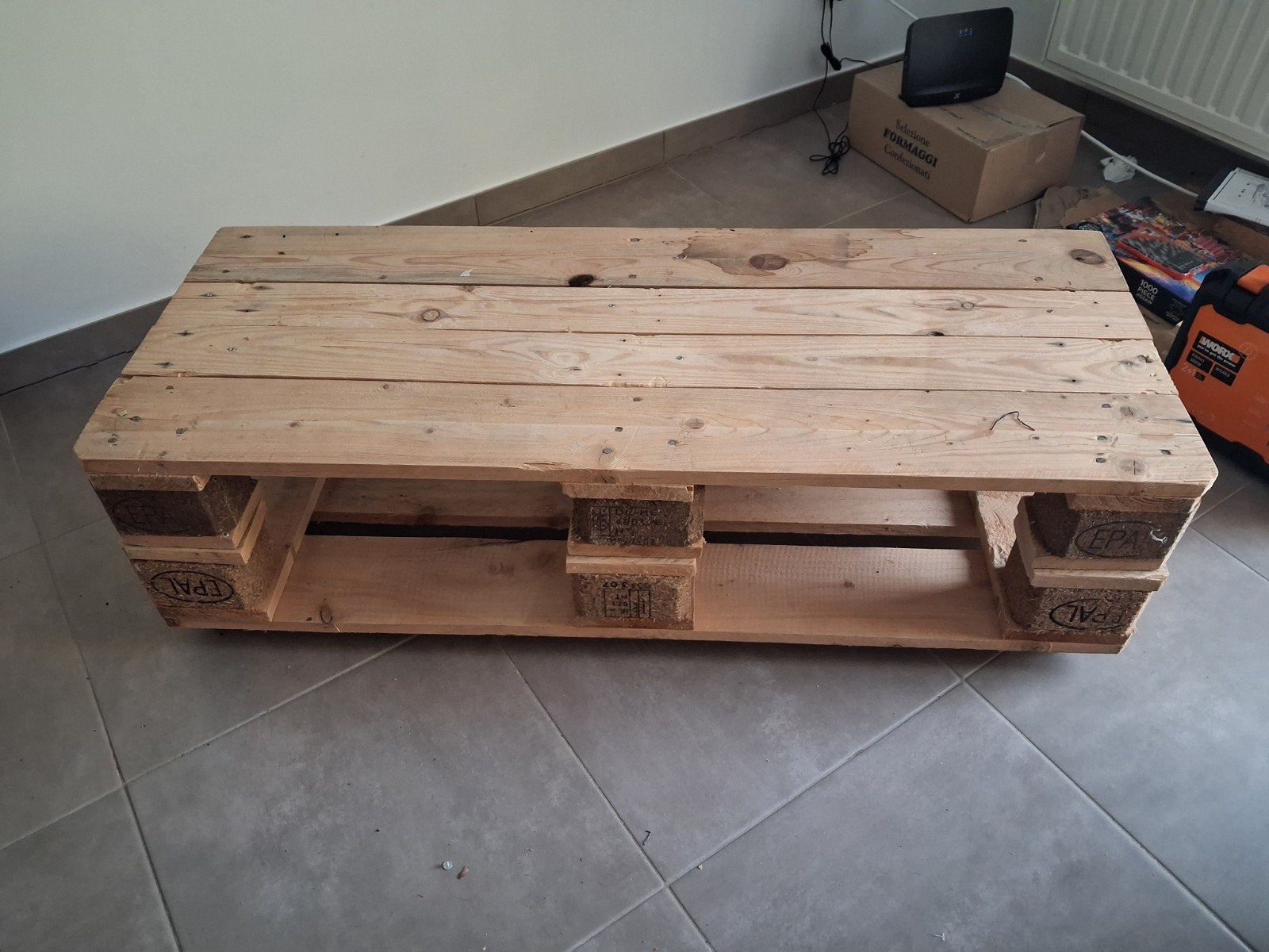 table basse palette, 100 à 150 cm, Comme neuf, Enlèvement, Rectangulaire