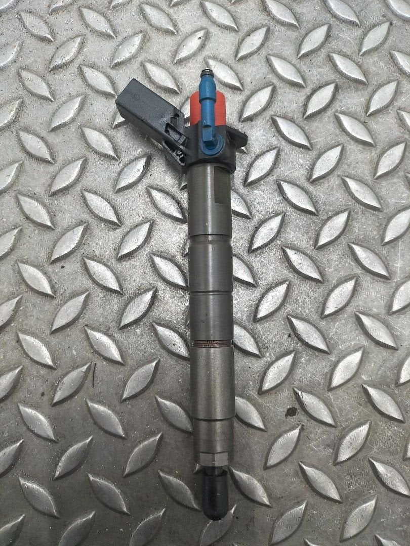 MERCEDES B CLASS BRANDSTOF INJECTOR / VERSTUIVER 6540700187, Enlèvement ou Envoi, Utilisé, ARN reconnu