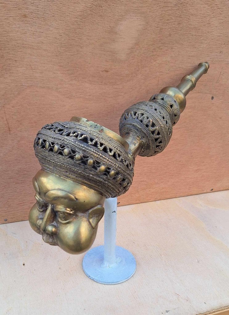 6 x antieke Afrikaanse rituele tabakspijp, prestigepijpen., Afrique, Enlèvement ou Envoi, Bronze