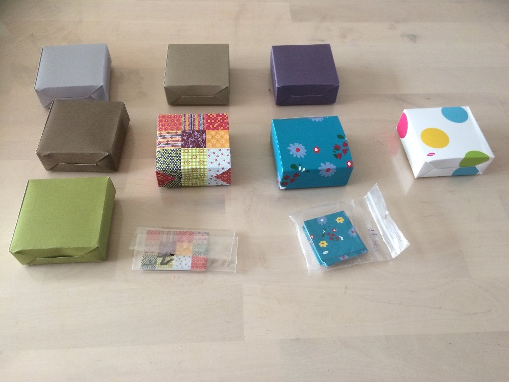 Vierkante doosjes van BB collectie UITVERKOOP, Enlèvement ou Envoi, Neuf, Cadeau d'accouchement