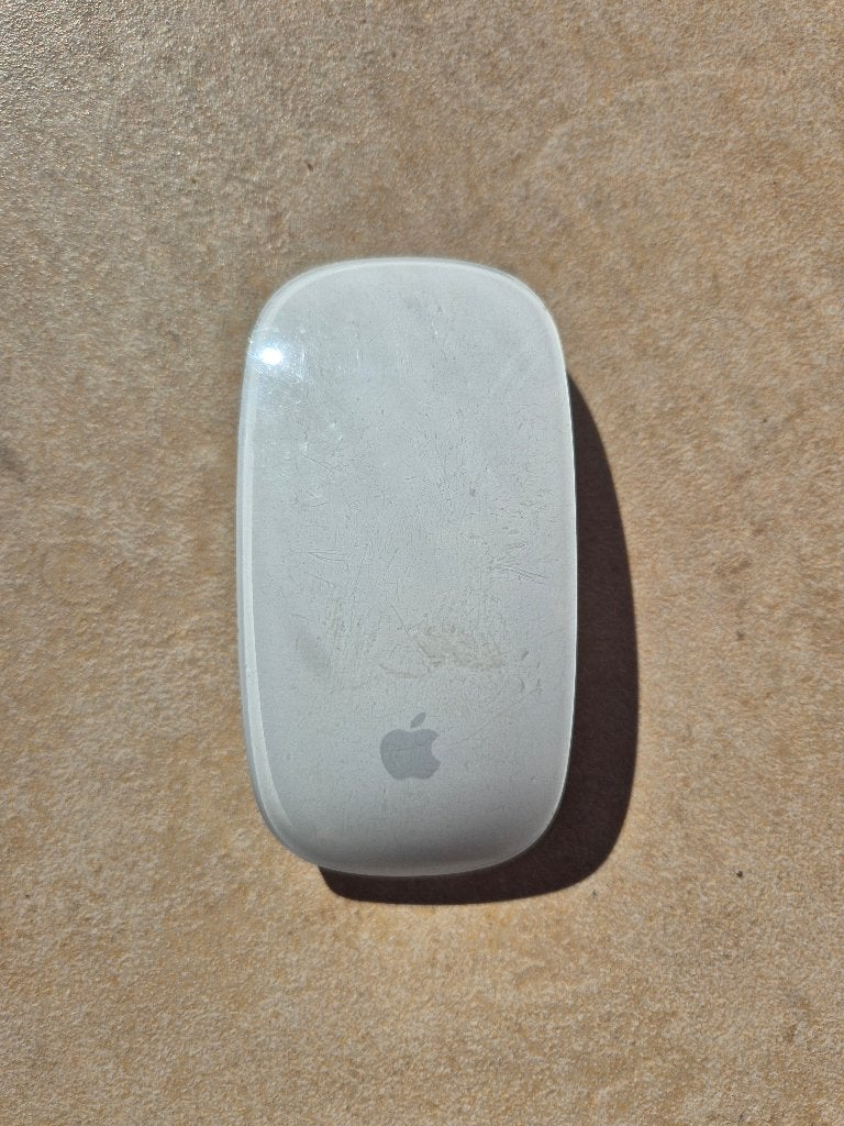 Magic mouse Apple, Informatique & Logiciels, Ergonomique, Souris, Gaucher, Enlèvement