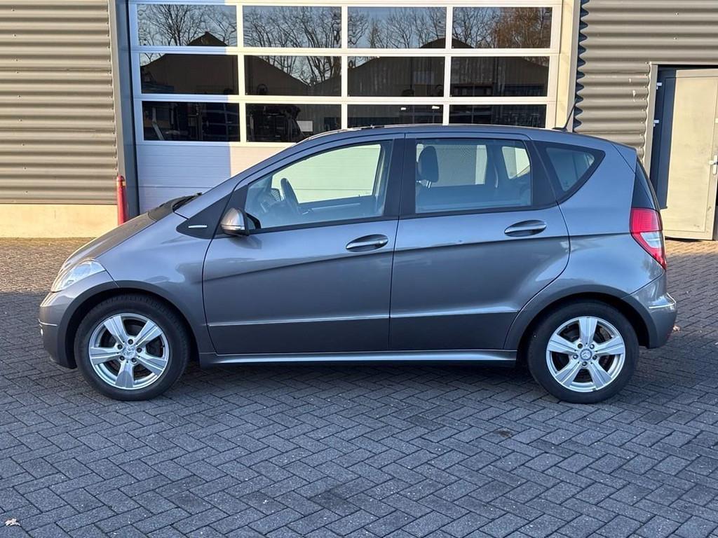 Mercedes-Benz A-klasse 150 Avantgarde, airco, trekhaak, Auto's, Mercedes-Benz, Voorwielaandrijving, Monovolume, 4 cilinders, 95 pk