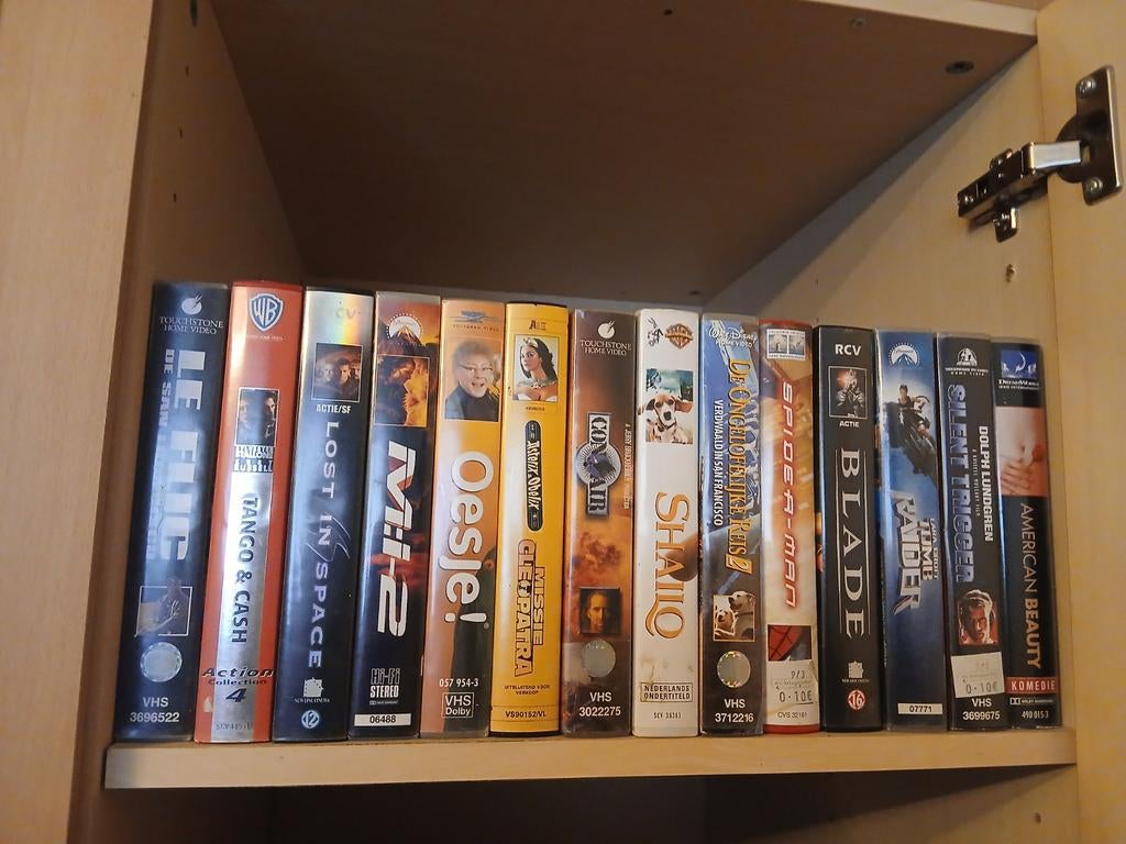 Video caseten, Cd's en Dvd's, Cassettebandjes, Ophalen, Zo goed als nieuw, Overige genres