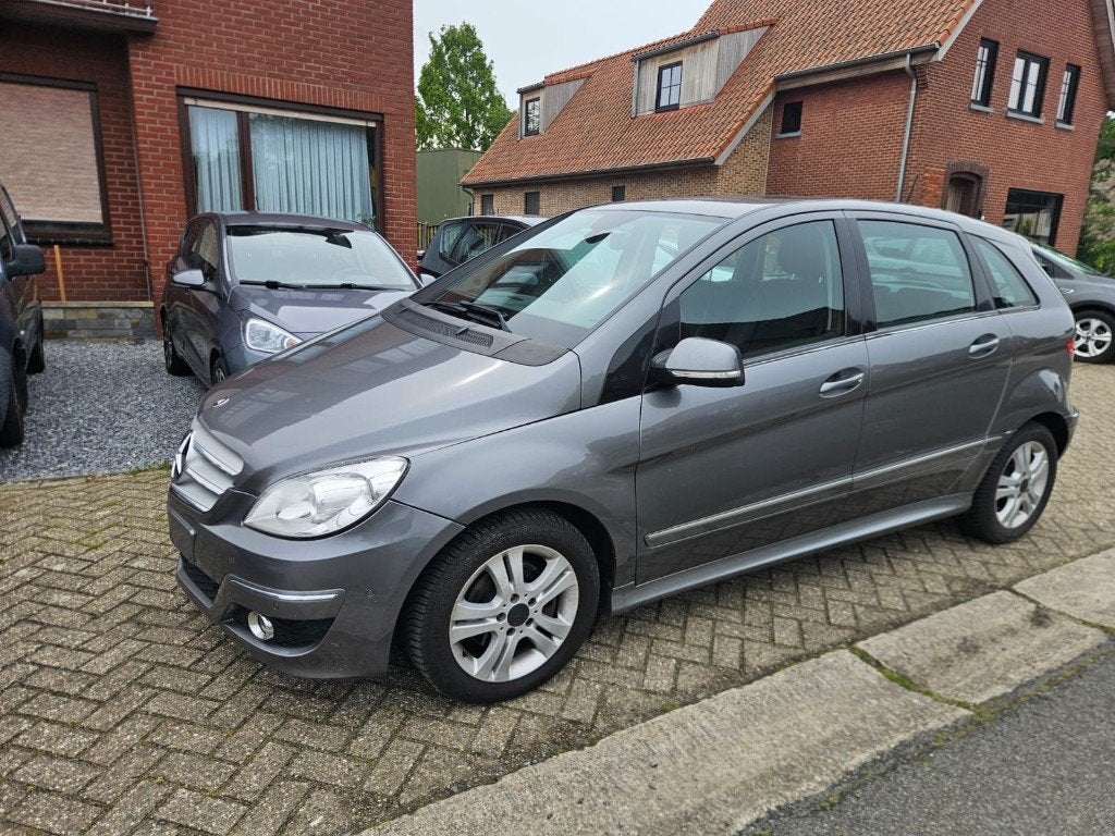 MERCEDES B200 CDI/2008/VOLLEDIG DEALER ONDERHOUDEN, Auto's, Mercedes-Benz, 100 kW, 140 g/km, Zwart, Leder en Stof