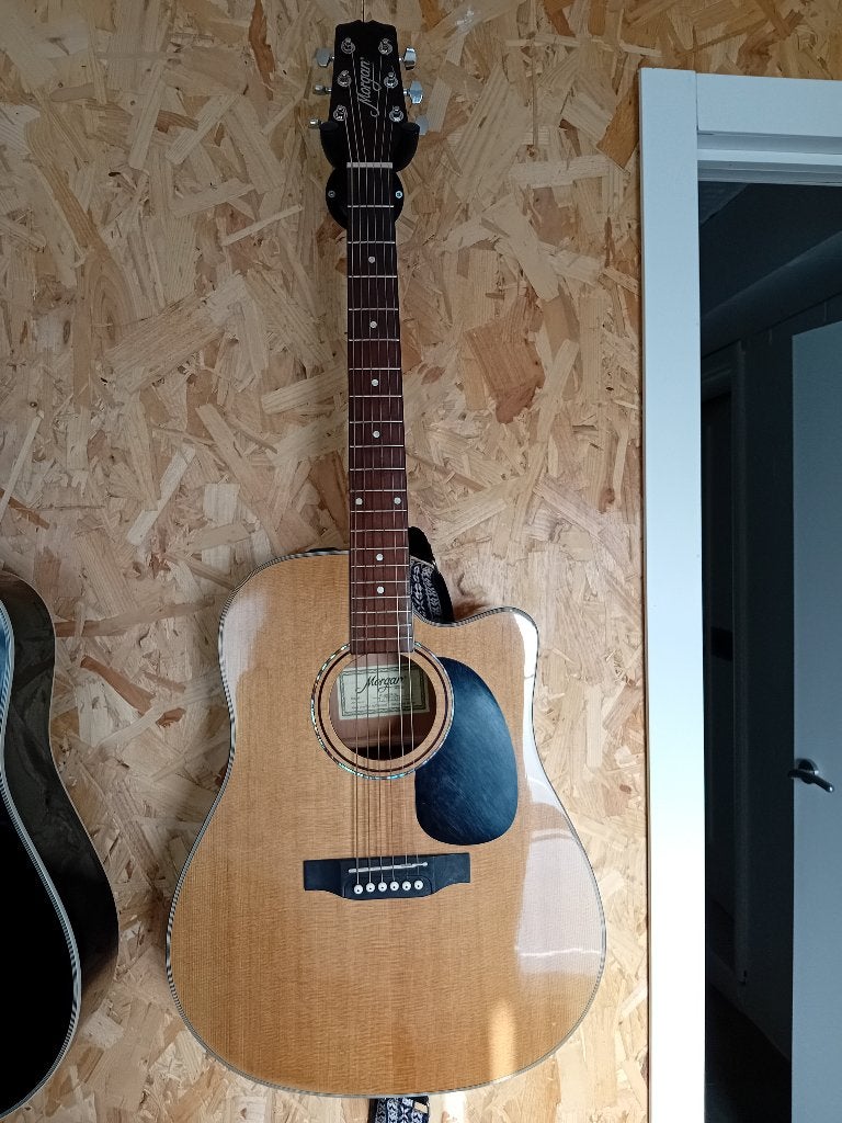 gitaar(Boss GT1),Gitaar, Musique & Instruments, Musiques & Instruments Autre, Comme neuf, Enlèvement