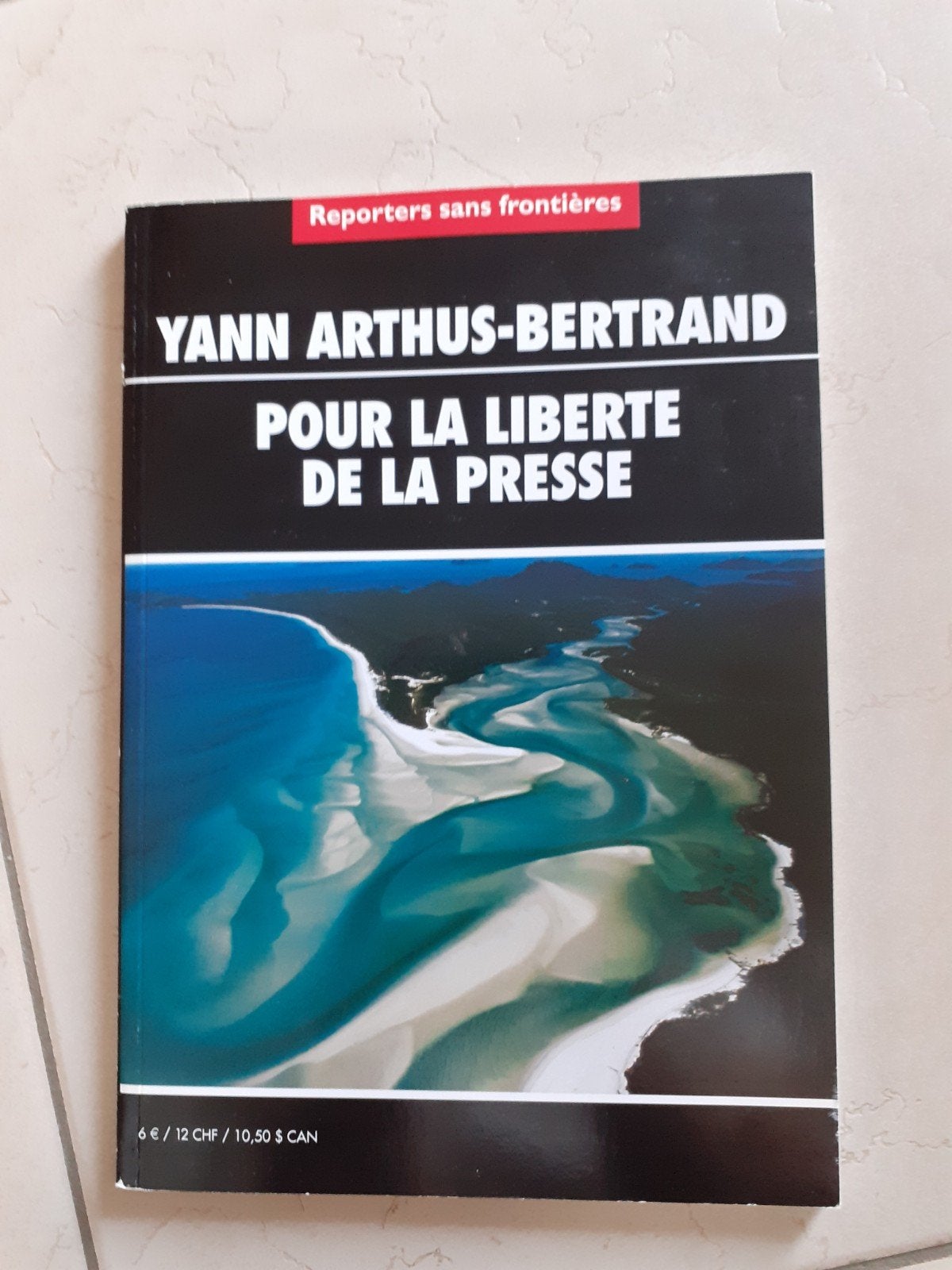 livre photos Yann Arthus Bertrand, Livres, Enlèvement, Utilisé, Yann Arthus-Bertrand, Photographie général