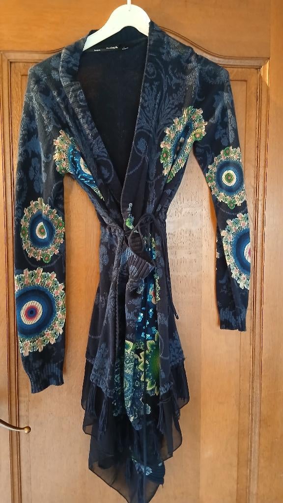 Cardigan Desigual, Taille 36 (S), Comme neuf, Enlèvement, Desigual