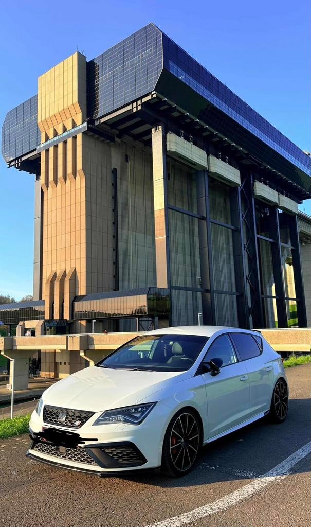 Seat leon cupra, Autos, Seat, Particulier, Leon, ABS, Régulateur de distance, Airbags, Air conditionné, Android Auto, Apple Carplay