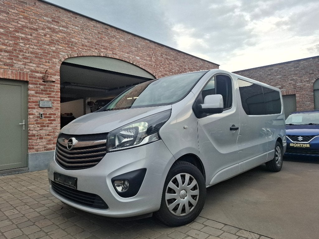 Opel Vivaro 9-ZITPLAATSEN, 1.6CDTi/125pk/210km,goede staat, Auto's, Voorwielaandrijving, Vivaro, 4 cilinders, 9 zetels