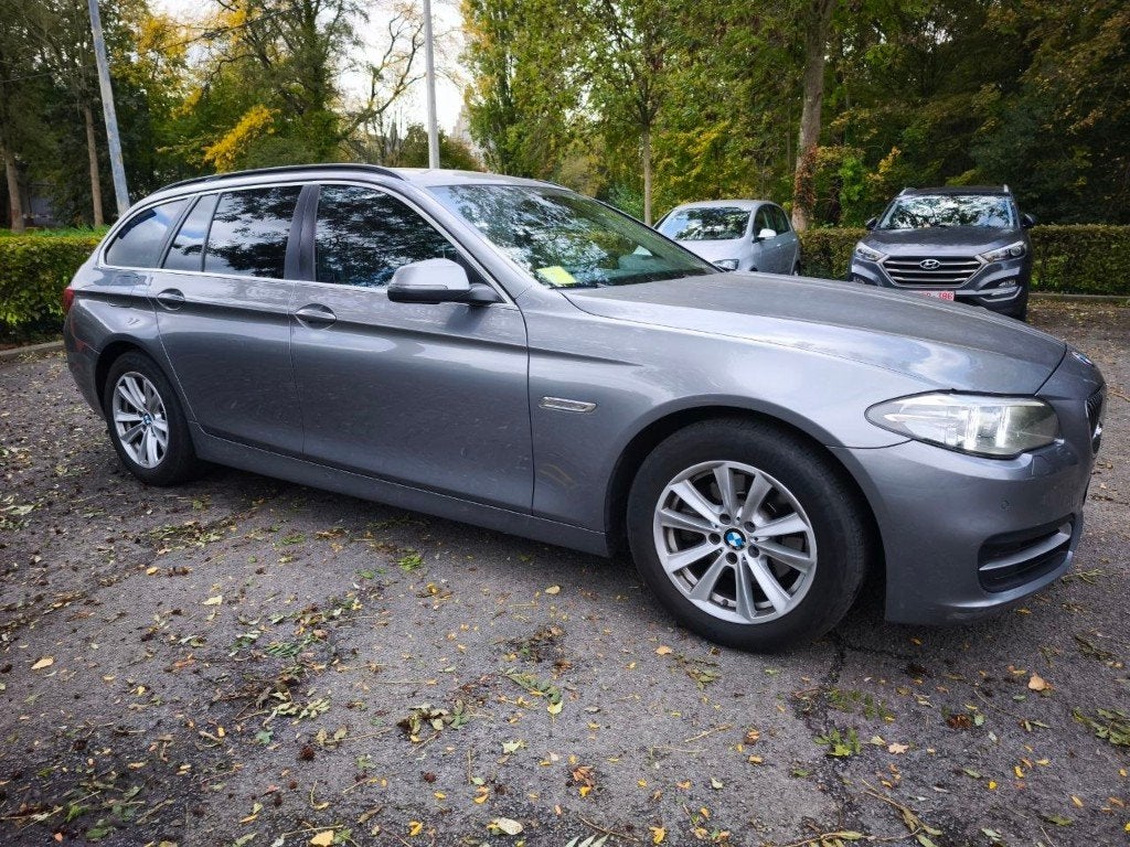 BMW 518d Touring 2015, Auto's, 100 kW, 4 cilinders, Bruin, Leder