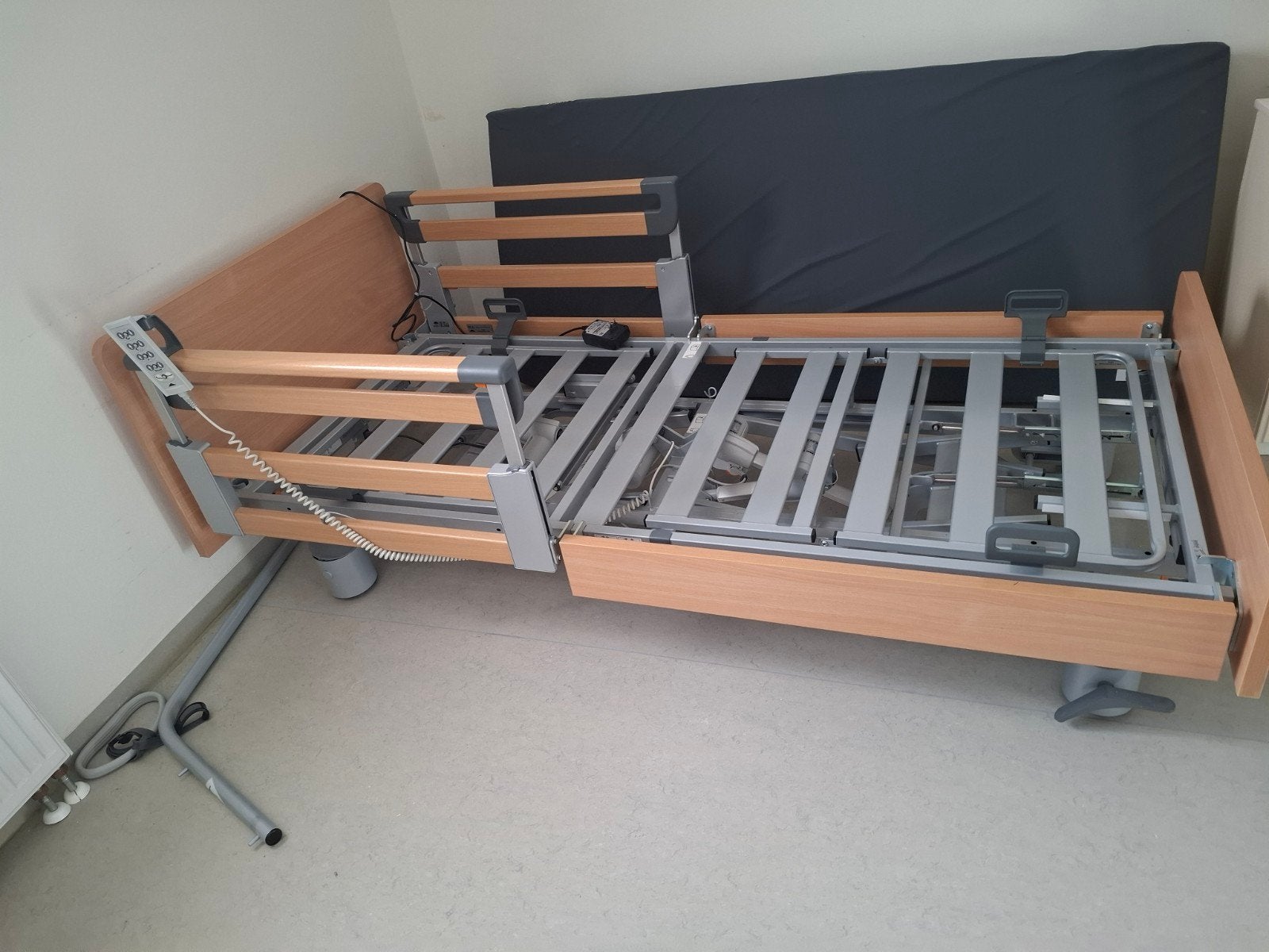 ziekenhuisbed, Huis en Inrichting, Ophalen