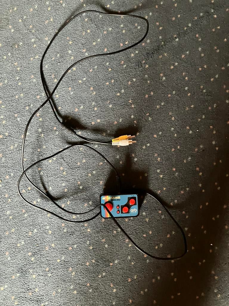 Retro games controller, Ophalen, Zo goed als nieuw