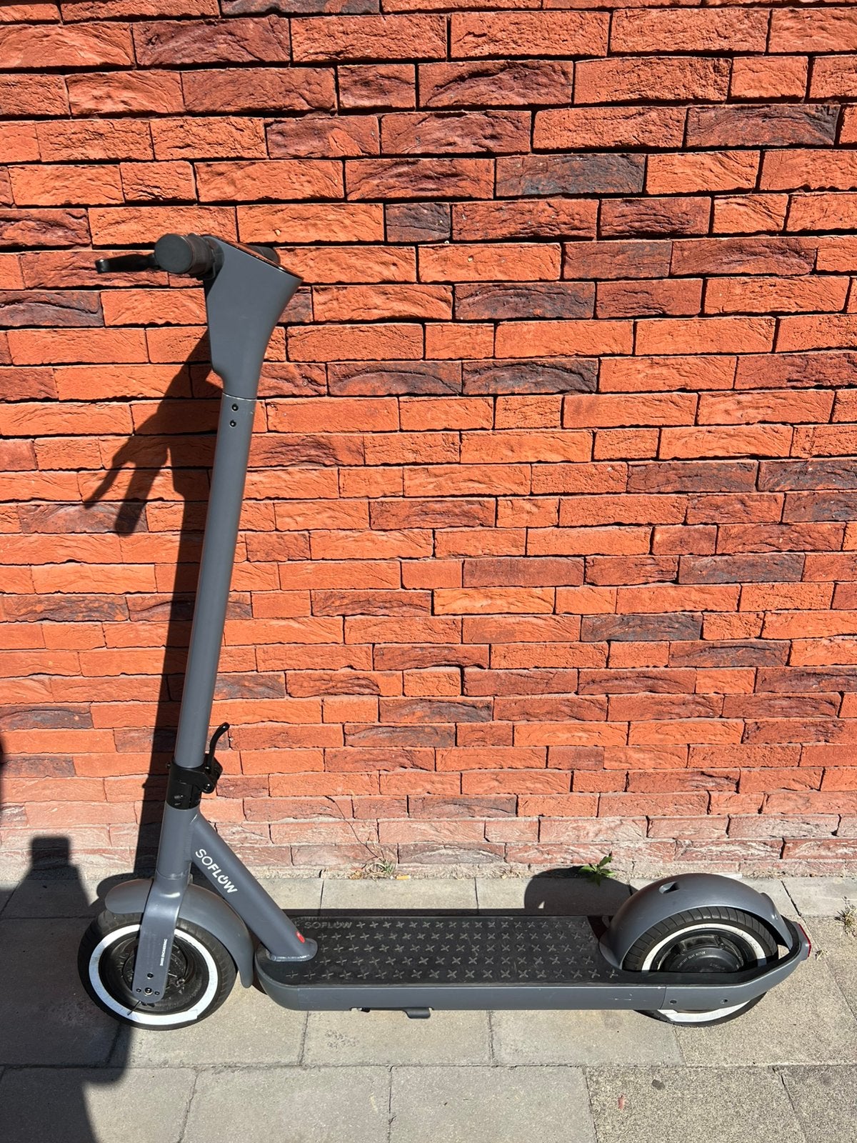 Soflow SO ONE PRO Elektrisch step, Fietsen en Brommers, Steps, Ophalen, Zo goed als nieuw, Elektrische step (E-scooter)