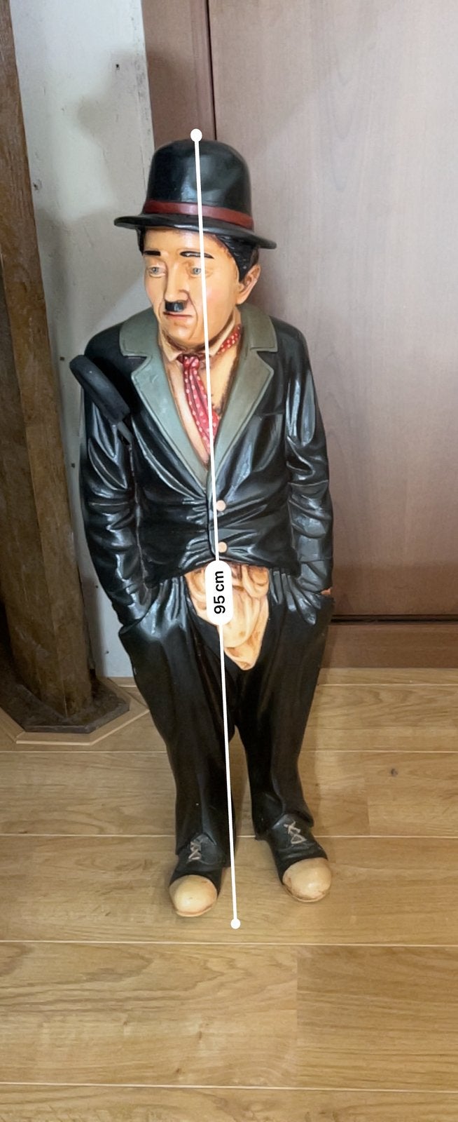 Titel: Grote Charlie Chaplin Beeld /Decoratiefiguur – 95 cm, Verzamelen, Ophalen, Zo goed als nieuw