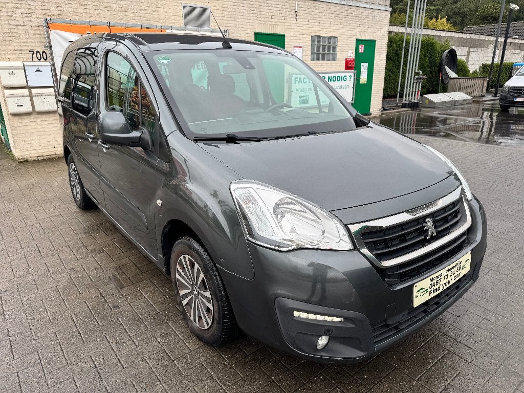 PARTENAIRE PEUGEOT, Autos, Argent ou Gris, Achat, Entreprise, 109 g/km