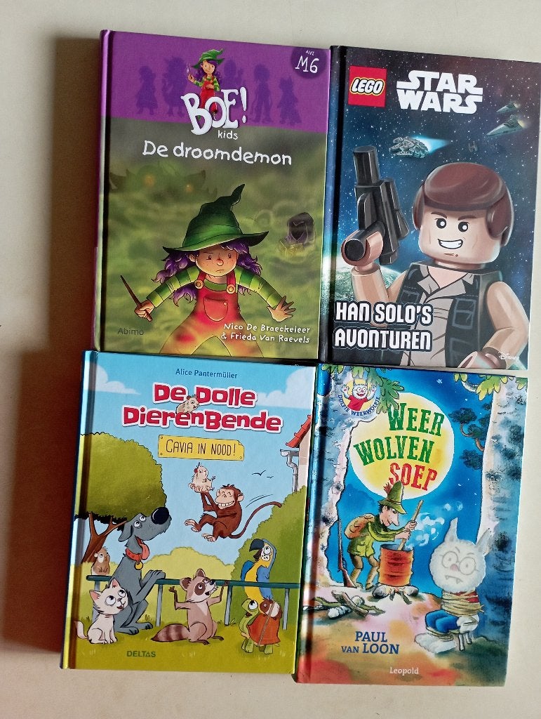 5 livres de troisième année, Livres, Enlèvement ou Envoi, Comme neuf
