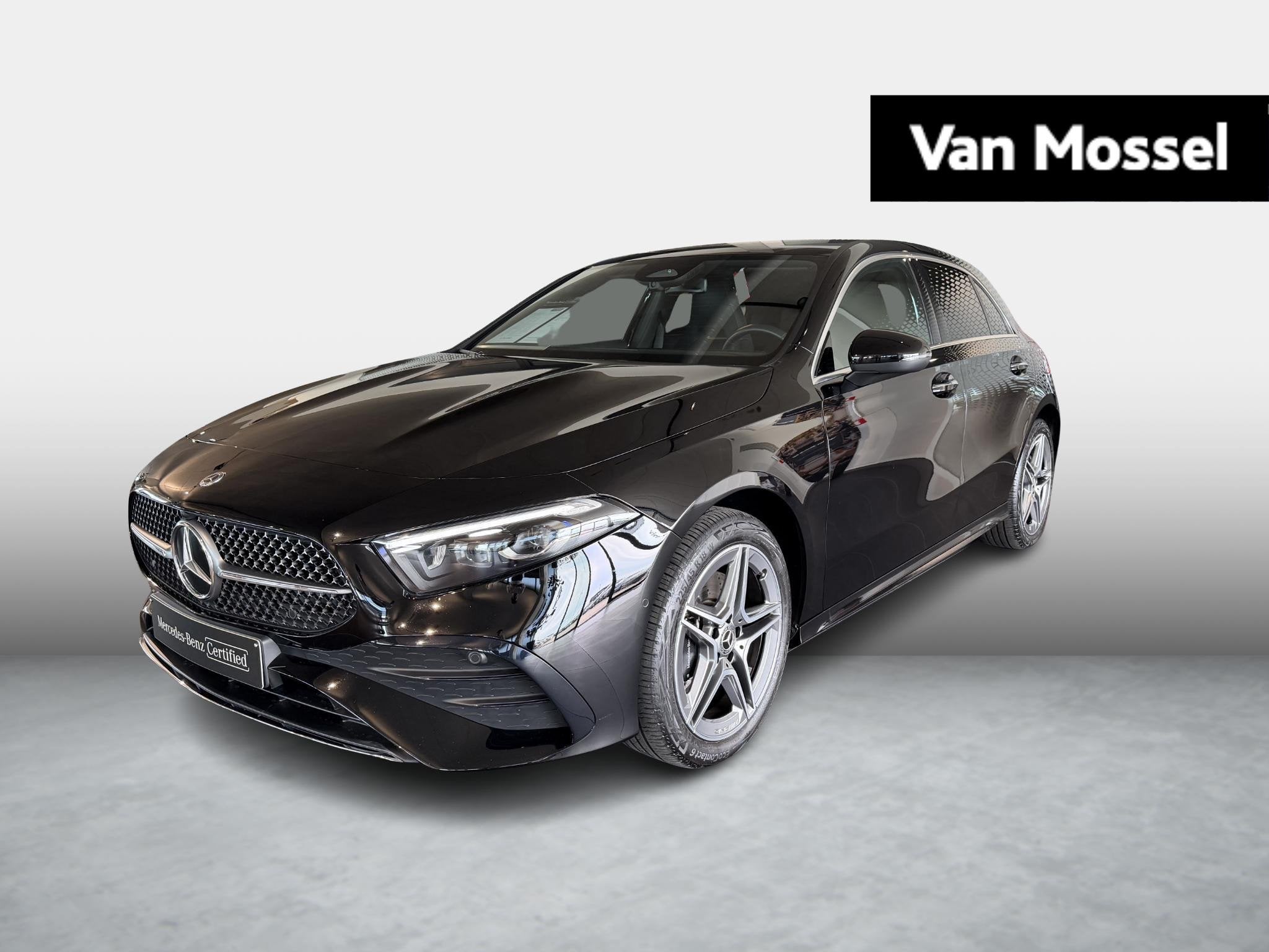 Mercedes-Benz A-Klasse 250 e AMG Line + LEDER + BURMESTER +, Auto's, Stof, Gebruikt, Euro 6, 4 cilinders