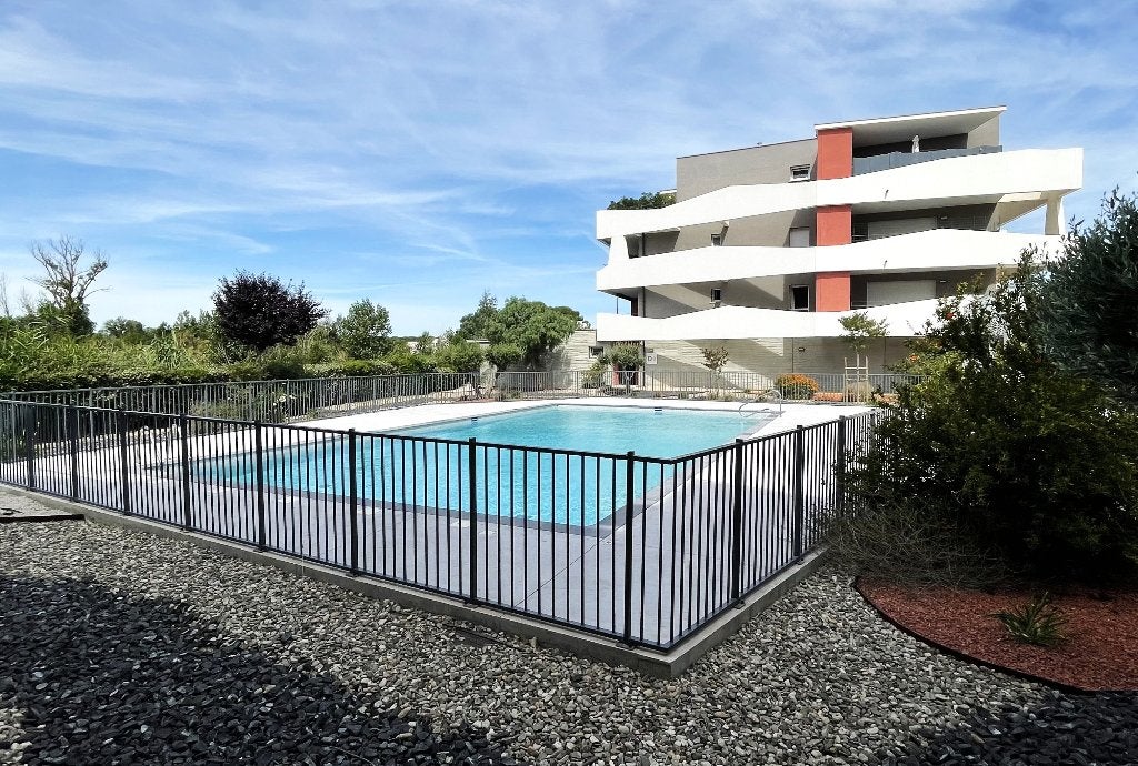 MEDITERANEE DAKTERRAS VLAKBIJ HET STRAND, Sérignan, Frankrijk, 2 kamers, 66 m²