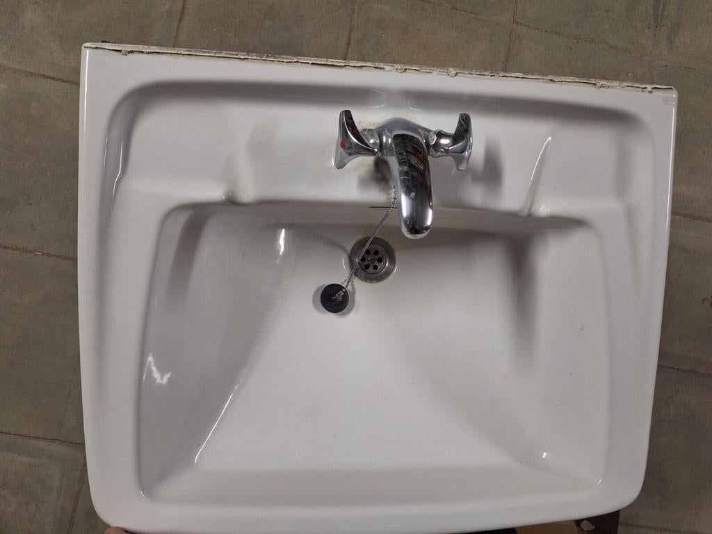 Évier complet 58cm x 47cm, Maison & Meubles, Utilisé, Lavabo ou Évier