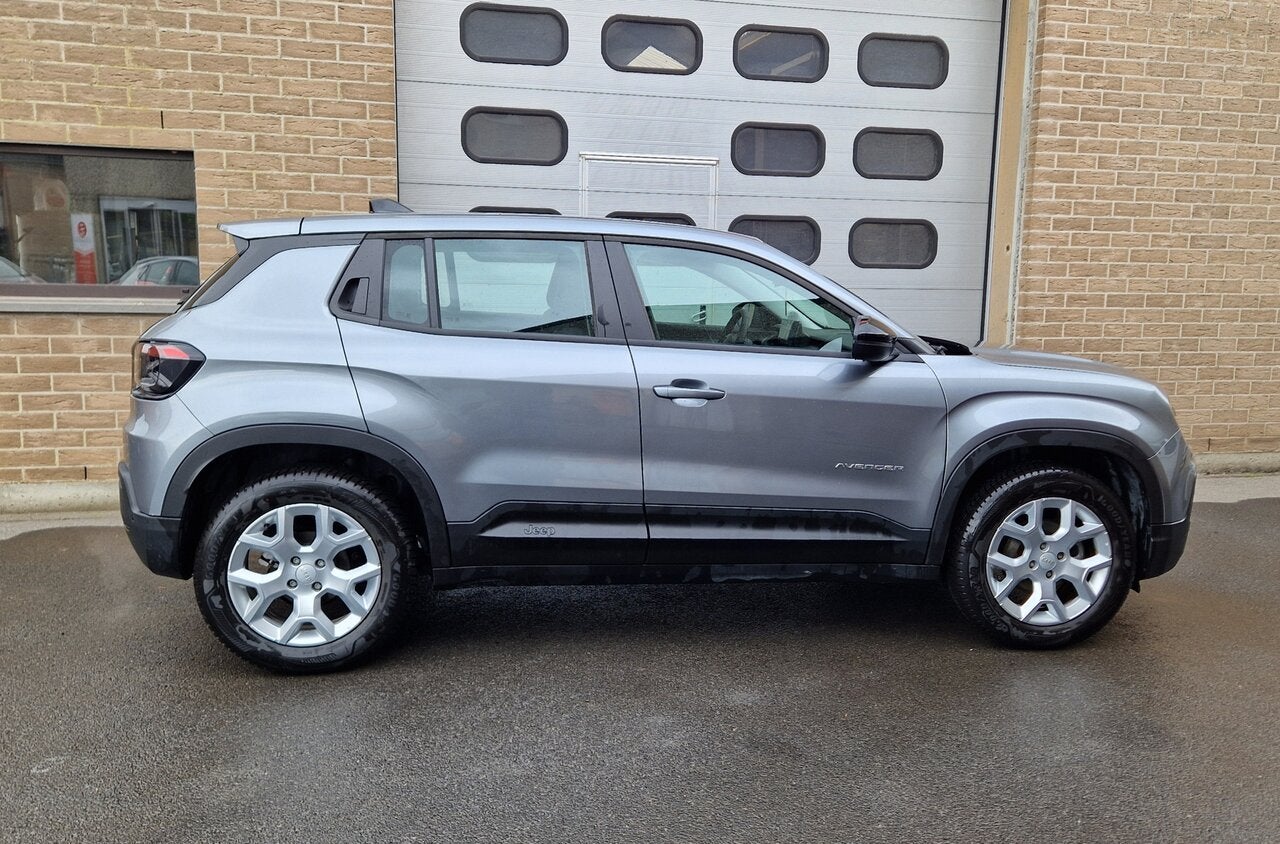 Jeep Avenger Altitude 1.2 4x2, Auto's, 0 kg, 0 cilinders, USB, 0 kg