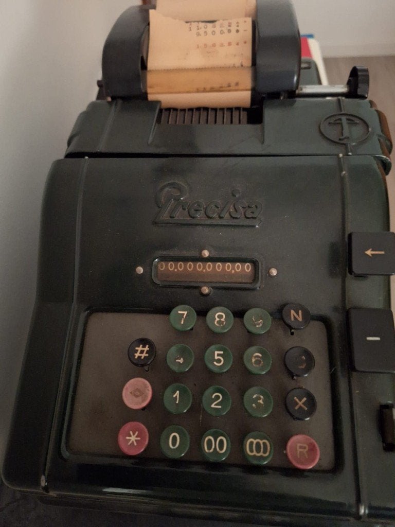 Rekenmachine Precisa, Ophalen, Gebruikt