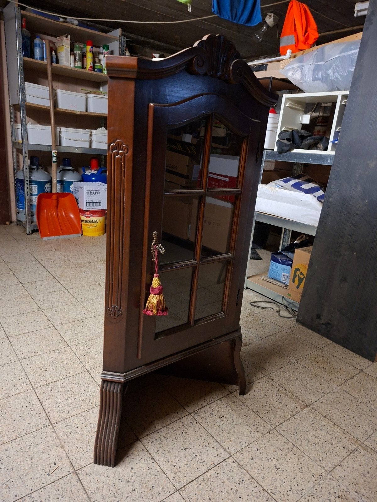 Decoratieve hoekkast, Ophalen of Verzenden