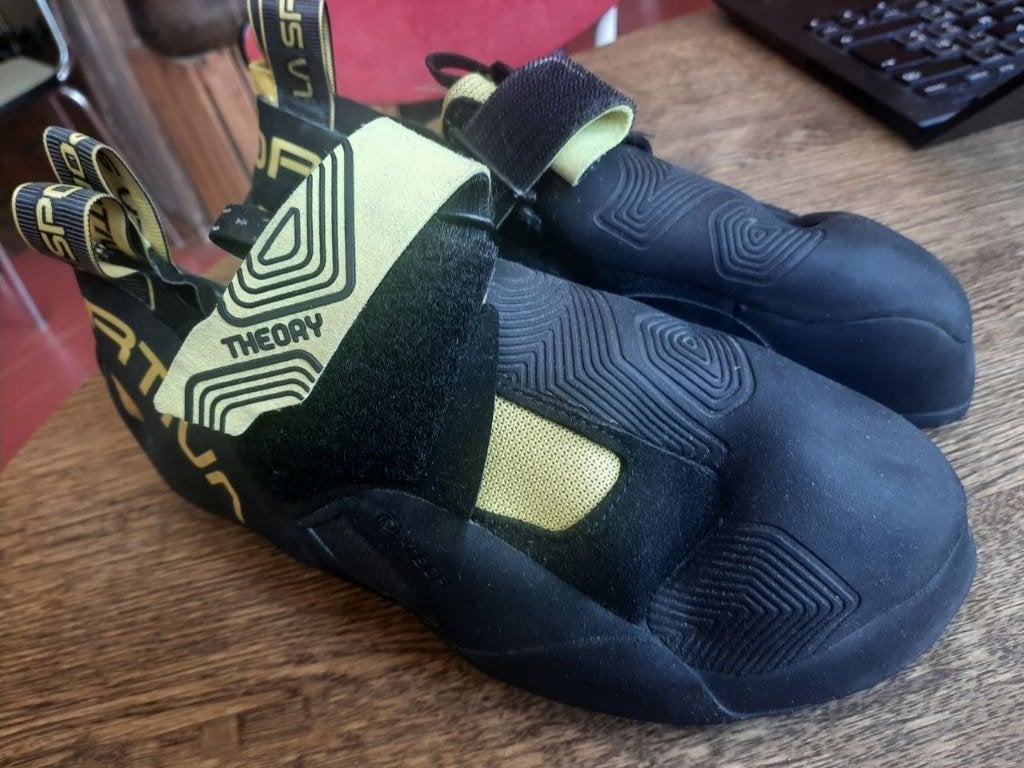 Klimschoenen Scarpa Drago 43,5 en la Sportiva Theory 44, Sport en Fitness, Klimsport, Ophalen of Verzenden, Zo goed als nieuw