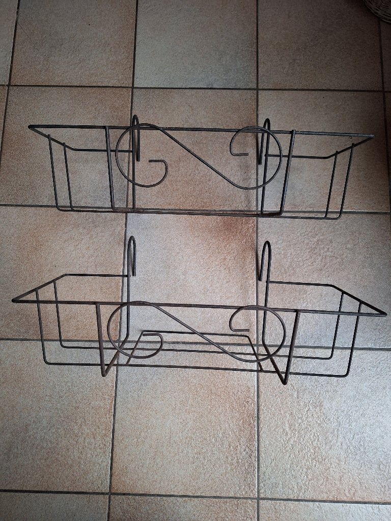 2 supports pour jardinières métal noir, Jardin & Terrasse, Enlèvement, Utilisé, Métal, Balcon