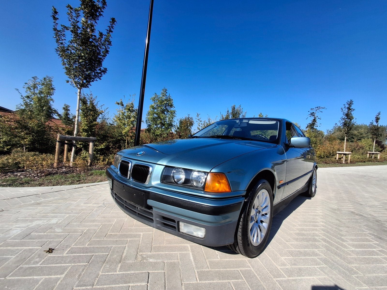 bmw e36 318i leder airco, Auto's, 4 cilinders, Leder, Handgeschakeld, Particulier