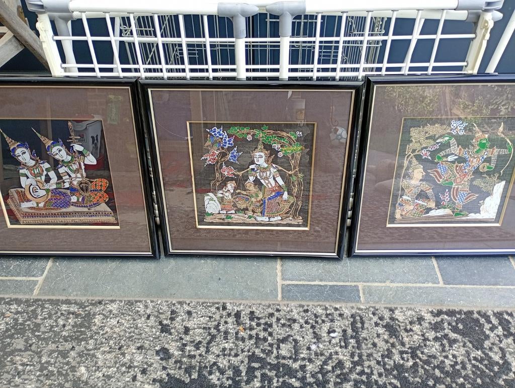 Vintage Thaise schilderijen op zijde, Antiek en Kunst, Ophalen